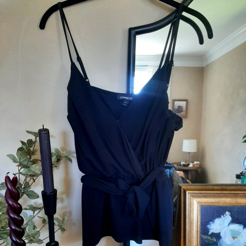 Express NWT Peplum Wrap Top with waist tie, adjustable straps